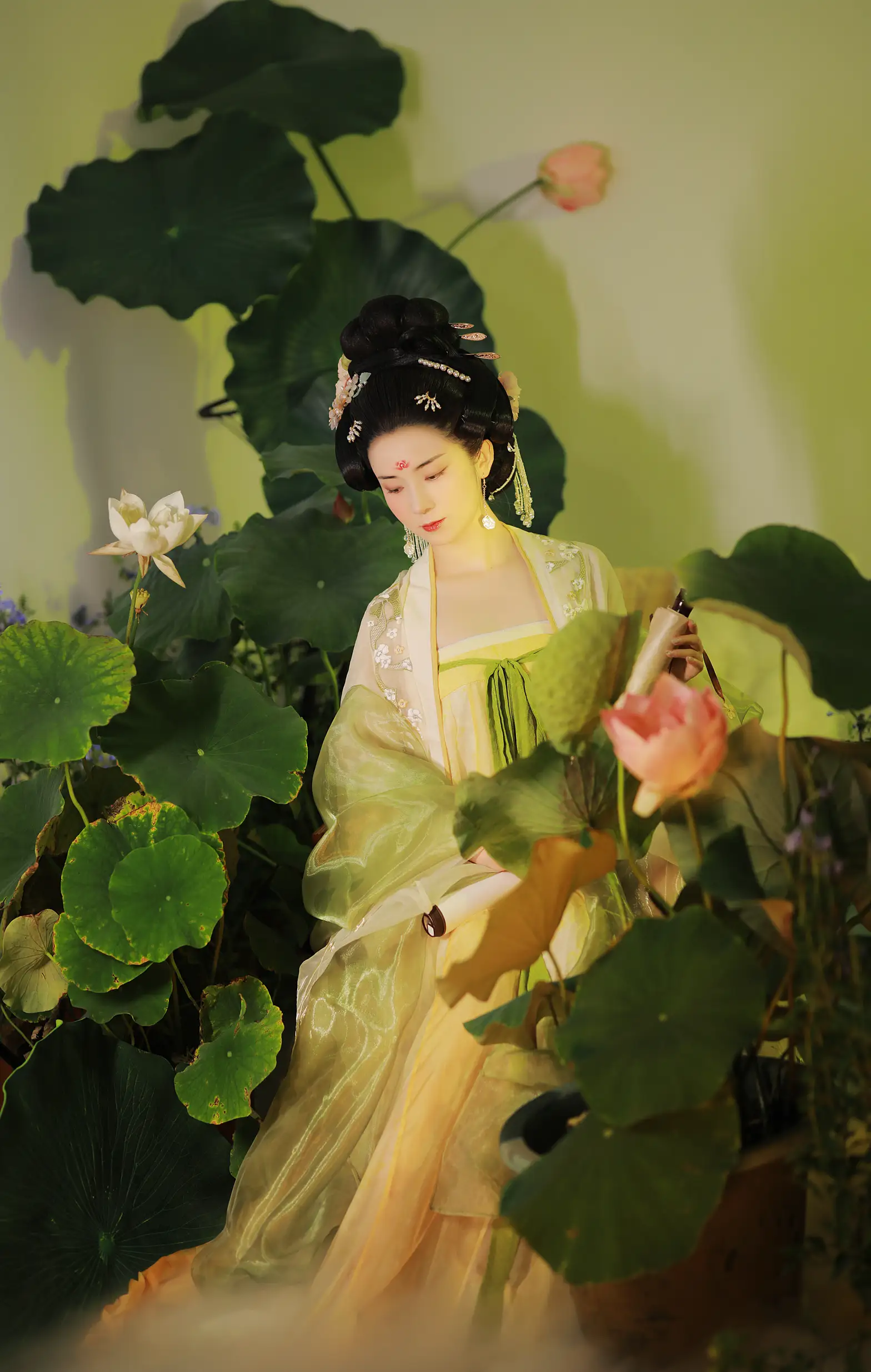 [YITUYU] 2022.09.09 Vol.1912 – Yun Xiang Clothes and Flowers Xiang Rong Ye Qingqiu#[32P]-23